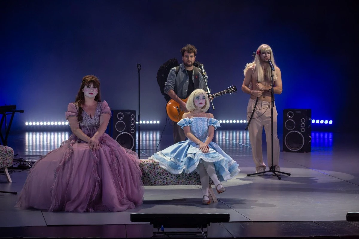 Trei spectacole în prima zi a Festivalului Internațional de Teatru Clasic FITCA 2024   
