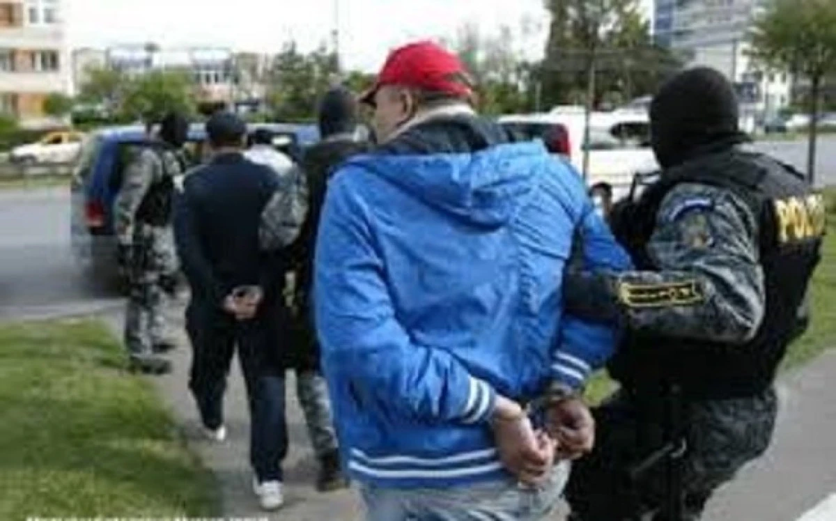 Trei urmăriți general, prinși în Vama Nădlac