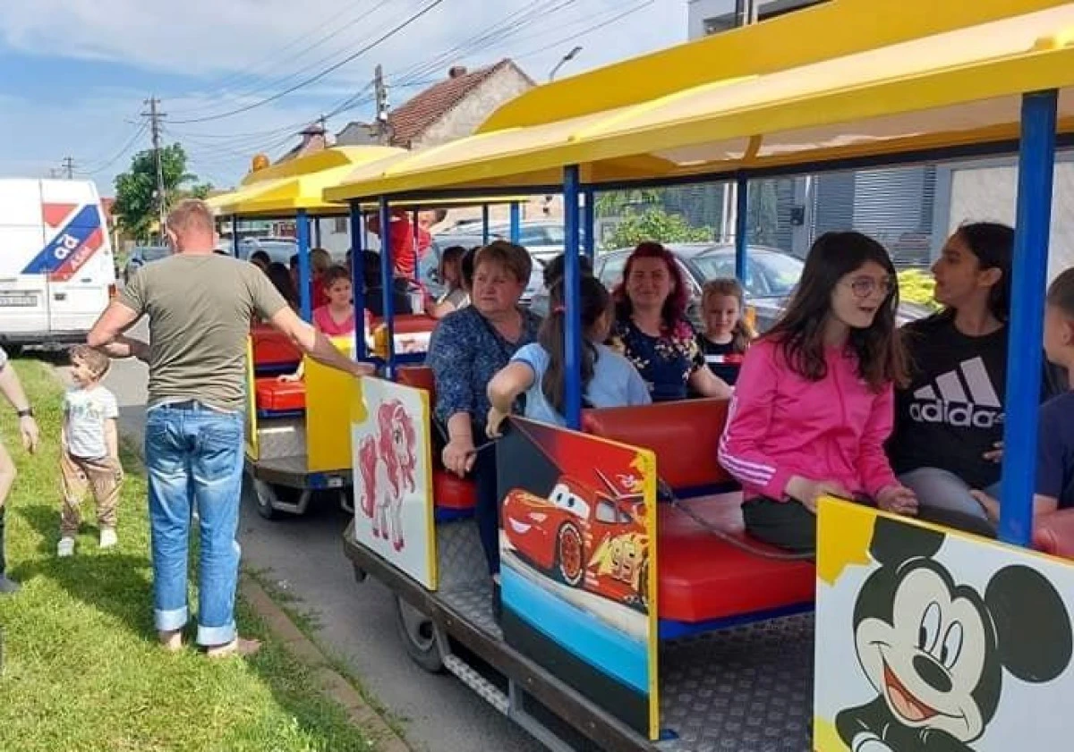 Trenulețul turistic va circula pe străzile Aradului, de Ziua Copilului
