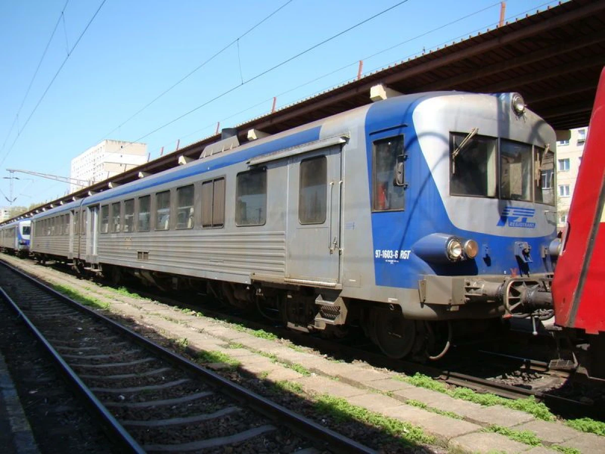 TRENURILE REGIOTRANS REVIN PE LINII DE LA INTAI APRILIE