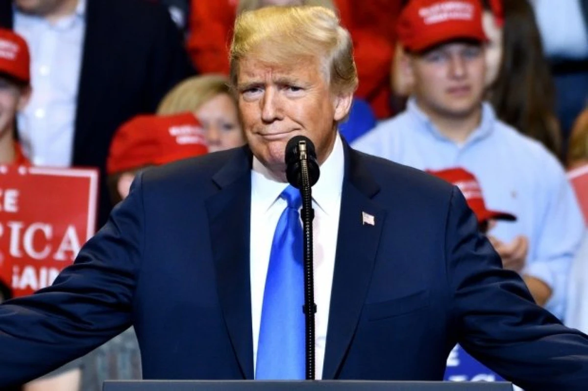 Trump îi acuză pe procurori că vor să îl reducă la tăcere înaintea procesului său