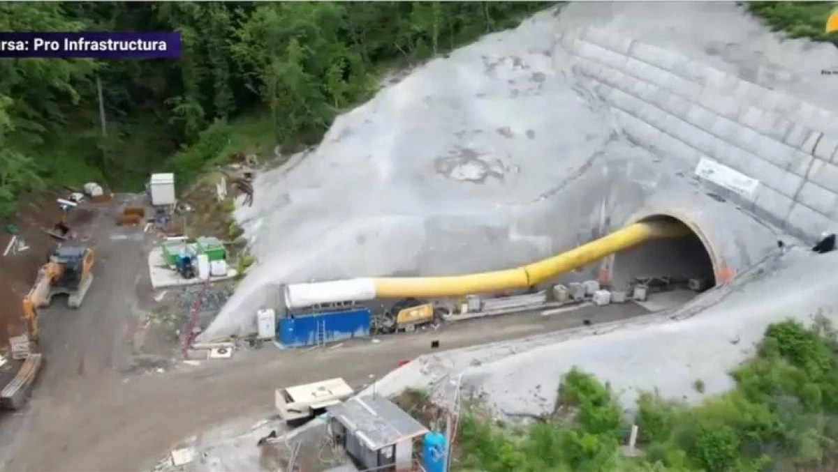 Tunelul de la Bata prinde contur. Este considerat cel mai spectaculos proiect feroviar din istoria recentă a României