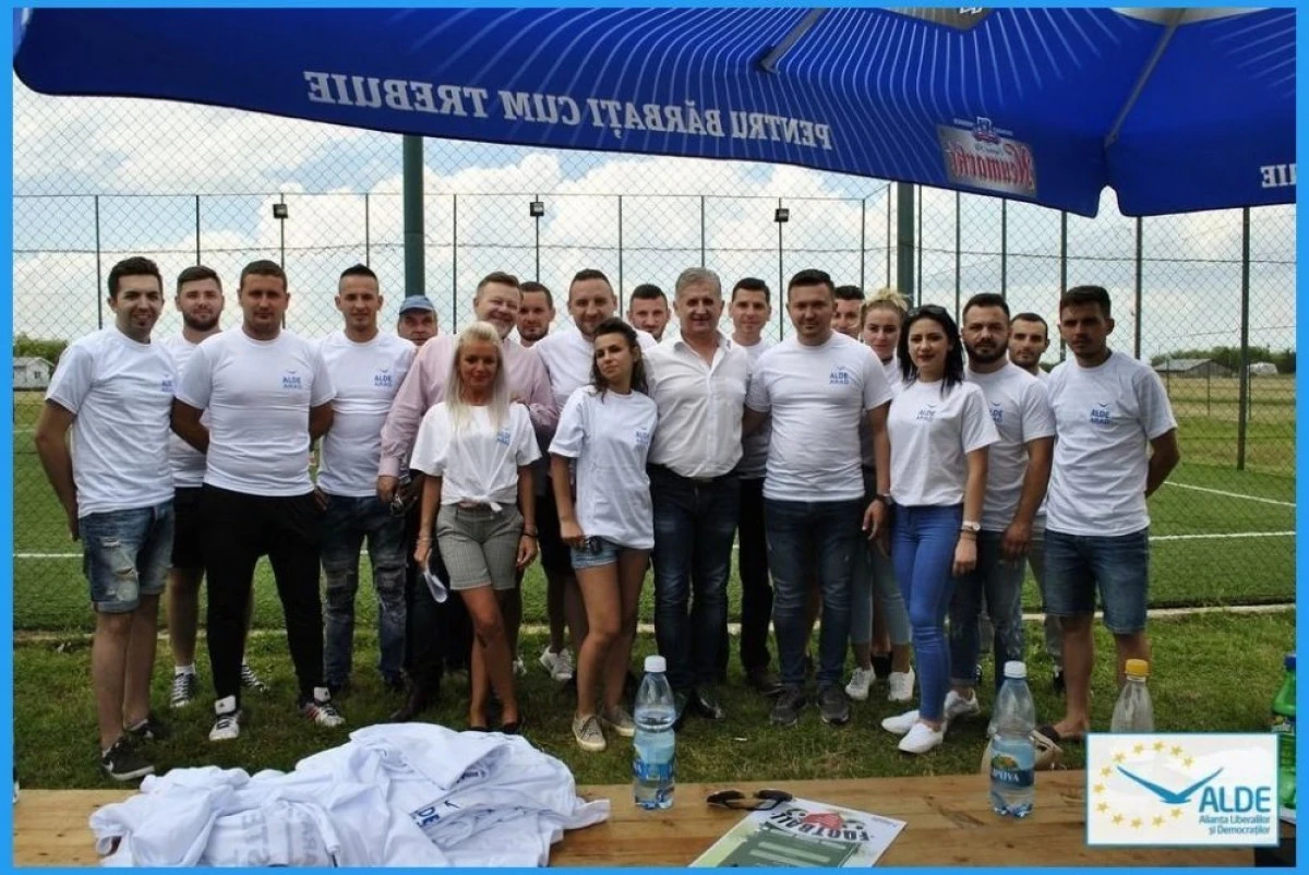 Turneu de fotbal, în scop caritabil, la Apateu