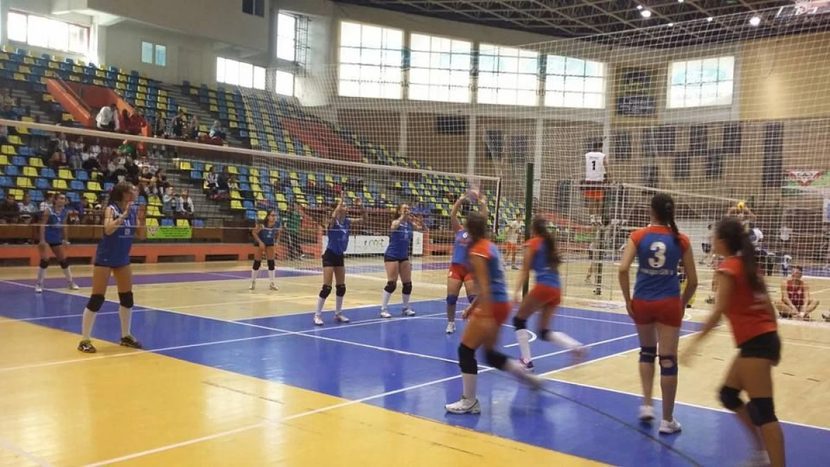 TURNEU INTERNAŢIONAL DE VOLEI ÎN POLIVALENTA ARĂDEANĂ