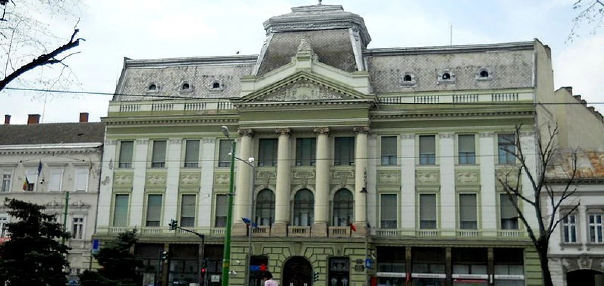 UAV a primit în administrare fostul sediu al Băncii Naționale, filiala Arad