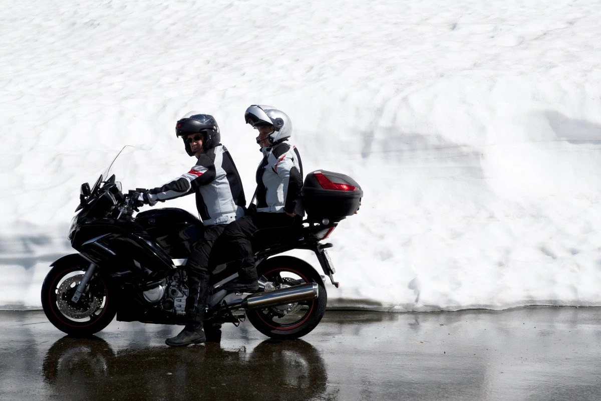 Uleiul moto sintetic pentru motoare în 2 timpi: alegerea ideală pentru performanță și durabilitate