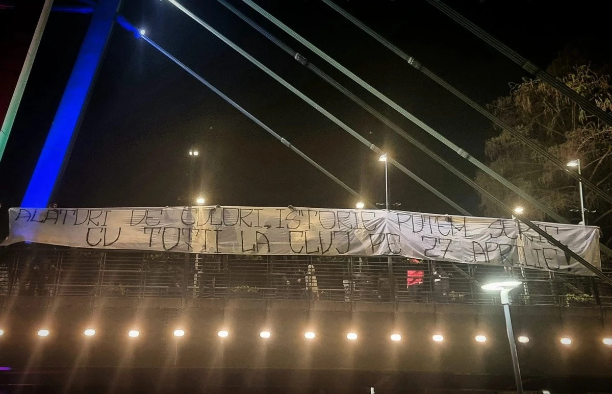 Ultrașii UTA-ei dau semnalul mobilizării pentru semifinala de Cupă: „Alături de culori, istorie putem scrie, cu toții la Cluj pe 27 aprilie!”