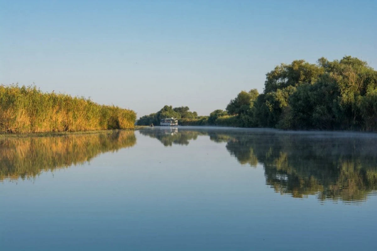 Un arădean a murit în Delta Dunării, după ce a căzut din barca de pescuit