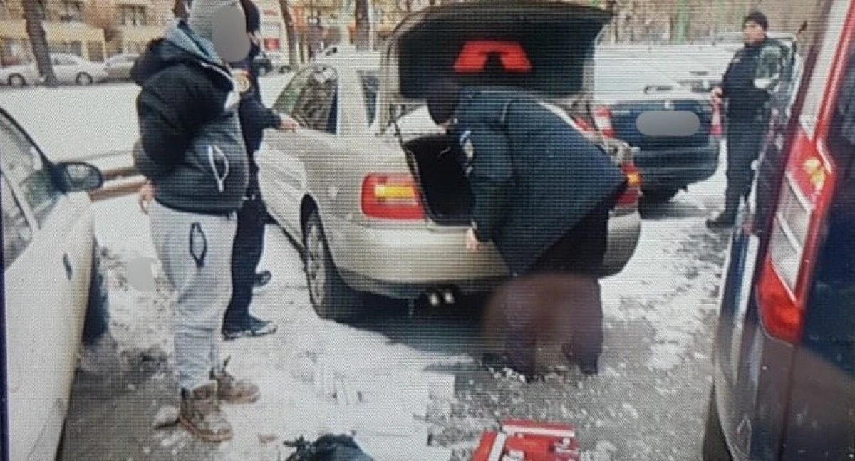 Un arădean de 35 de ani, prins cu țigări de contrabandă