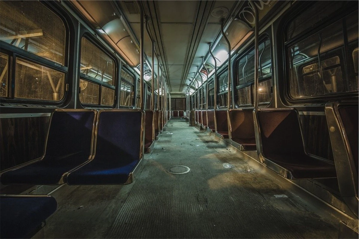 Un autobuz cu 44 de persoane s-a prăbușit într-un râu, în Rusia. Sunte zeci de morți și de răniți