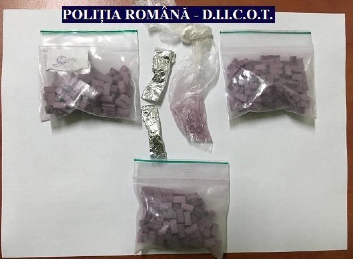 Un bărbat din Vladimirescu a fost arestat pentru trafic de droguri
