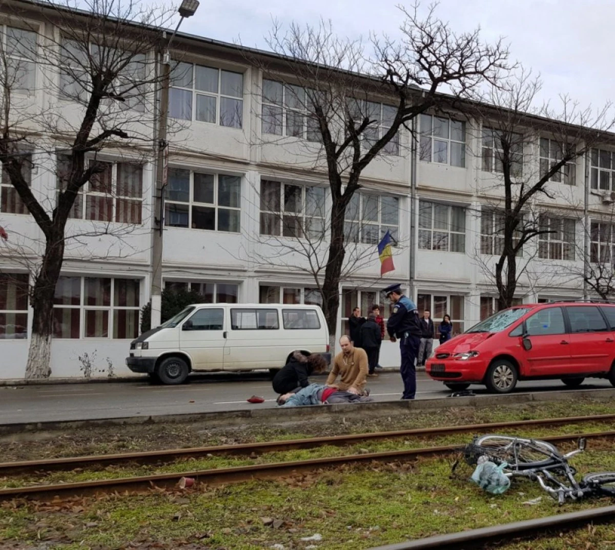 Un biciclist a fost accidentat mortal de un polițist băut