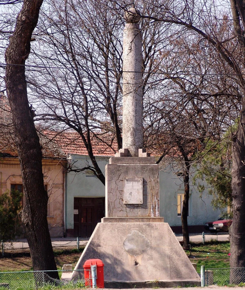 Un consilier local cere demontarea Monumentului Eroilor Sovietici din Arad