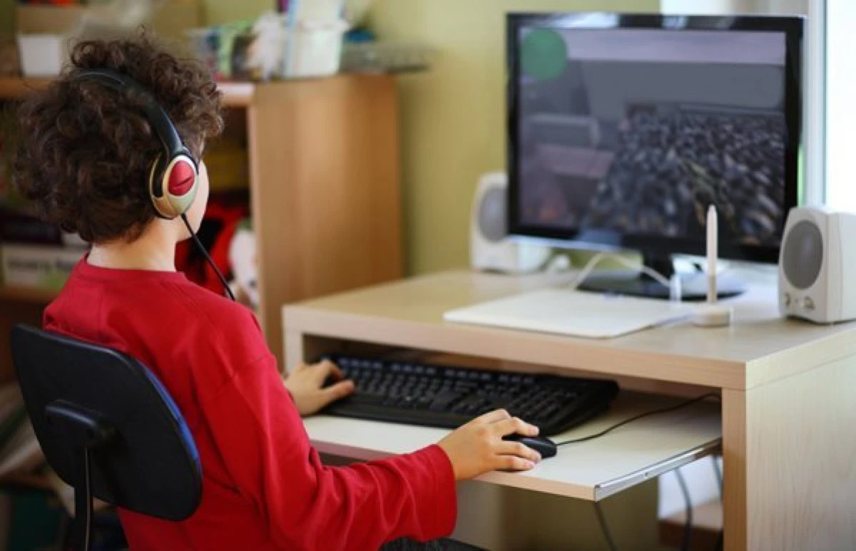 Un joc pe calculator care îi învață pe copii distanțarea socială a devenit viral