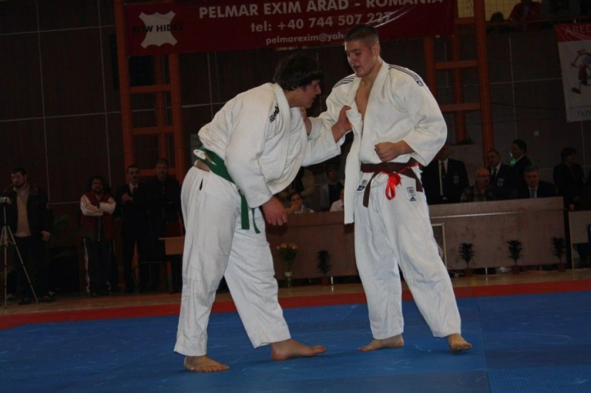 Un judoka arădean e în lotul olimpic al României