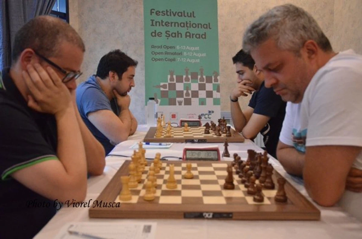 Un mare maestru sârb conduce la Arad Open