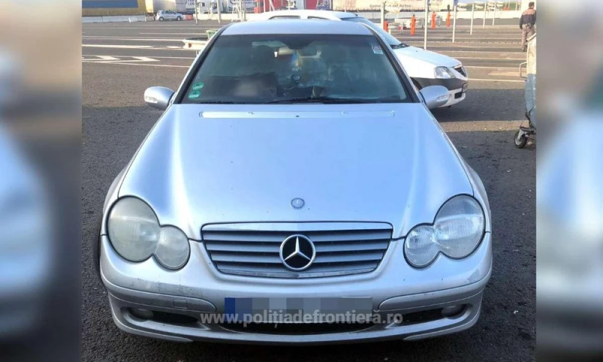 Un Mercedes-Benz căutat în Belgia, depistat de poliţiştii de frontieră de la Nădlac