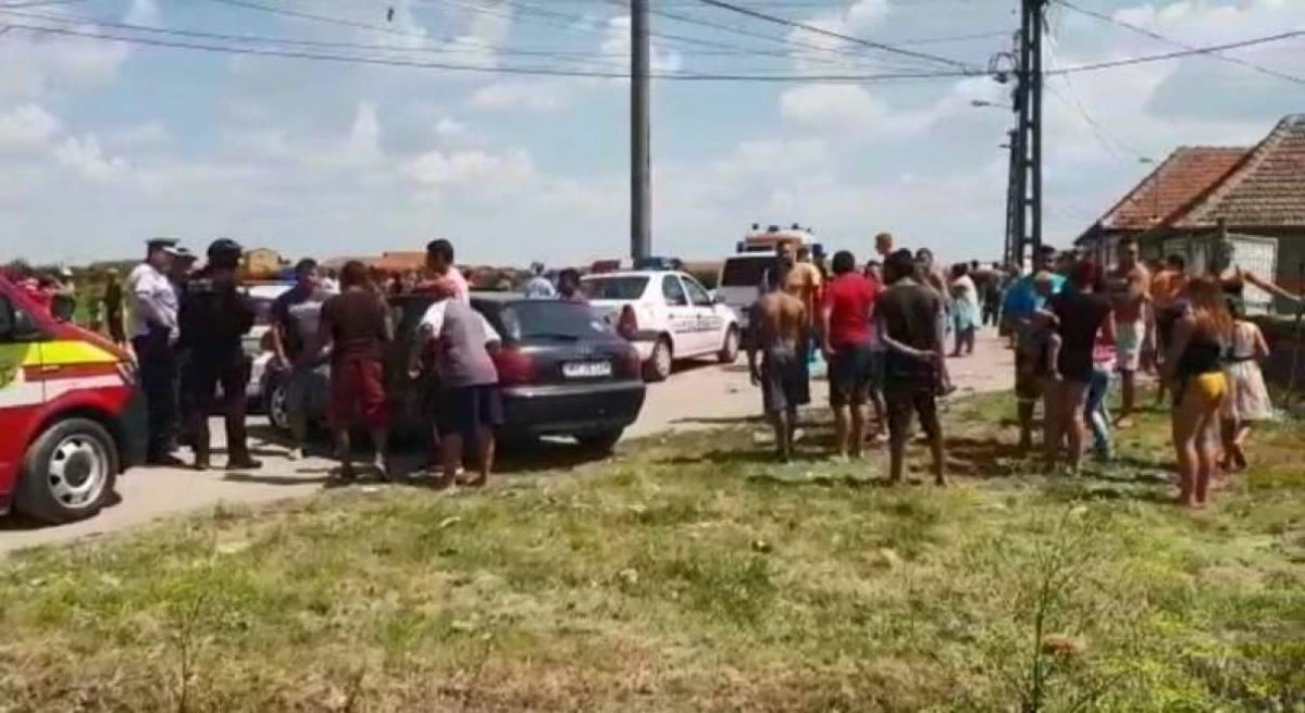 Un minor a furat mașina tatălui său și a accidentat mortal un copil de trei ani