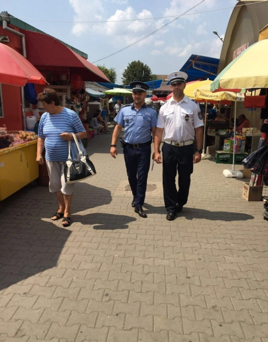 UN NOU SCHIMB DE EXPERIENŢĂ ÎNTRE POLIŢIŞTII ARĂDENI ŞI CEI DIN BEKES