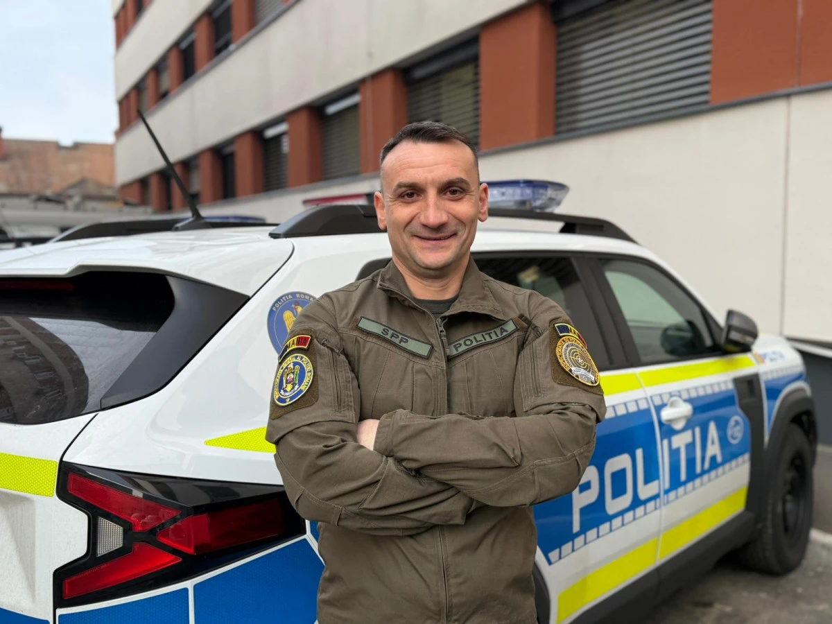 Un polițist, eroul zilei în Arad: Daniel Mercea a salvat o femeie aflată în stare critică, într-o patiserie