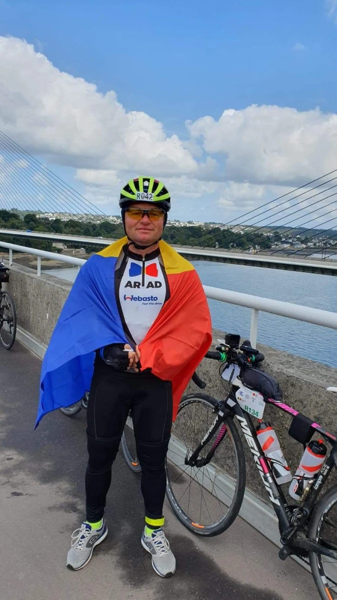 Un pompier arădean a participat la Campionatul mondial de ciclism de anduranță Paris-Brest-Paris