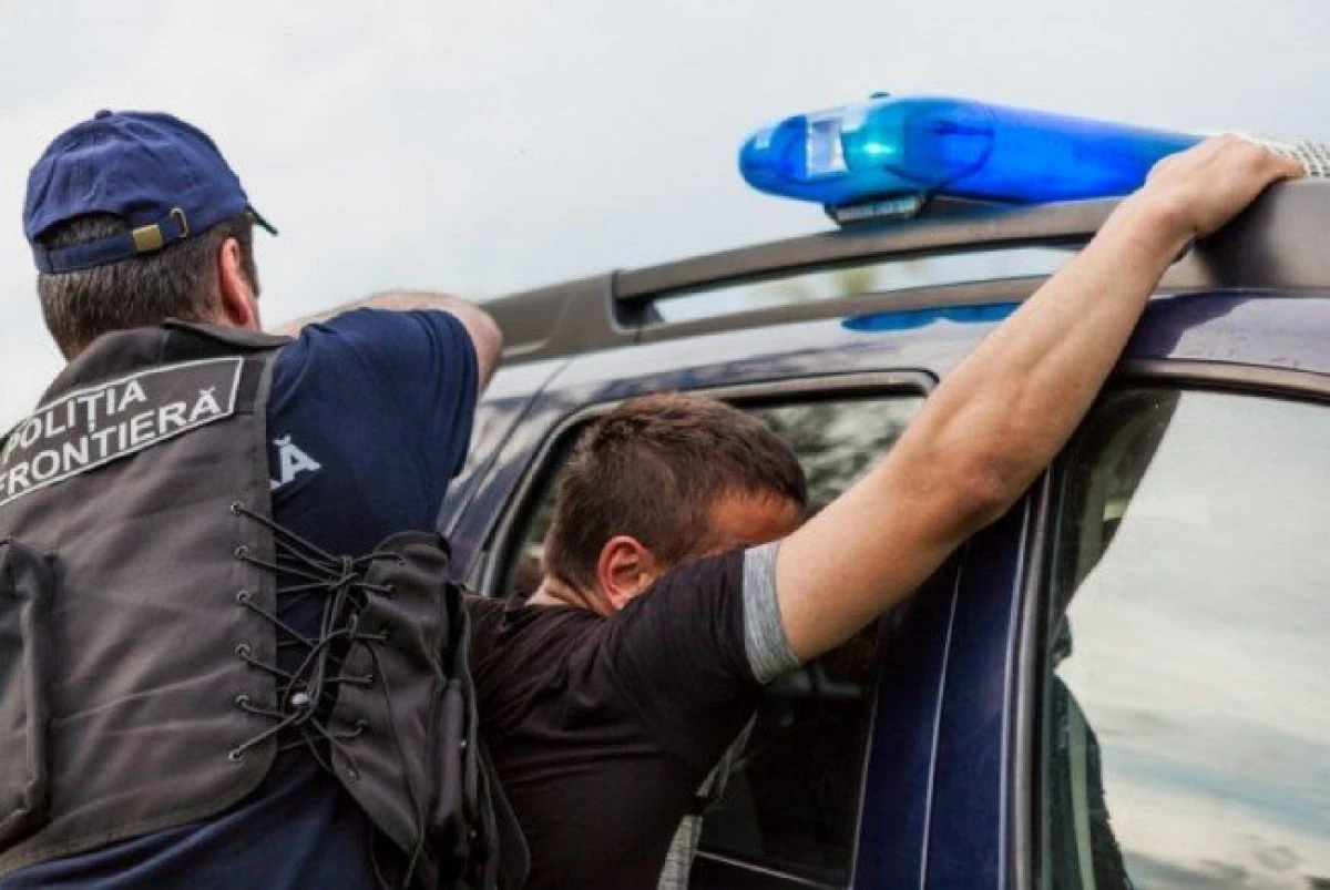 Un român, căutat în Spania pentru trafic de droguri, prins în Vama Nădlac