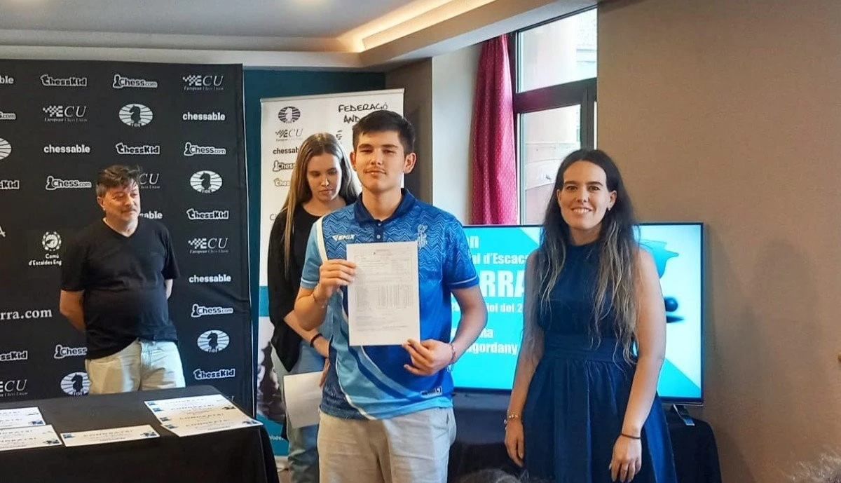 Un șahist arădean devine Maestru Internațional, la doar 14 ani! Urmează Arad Grand Prix Classic