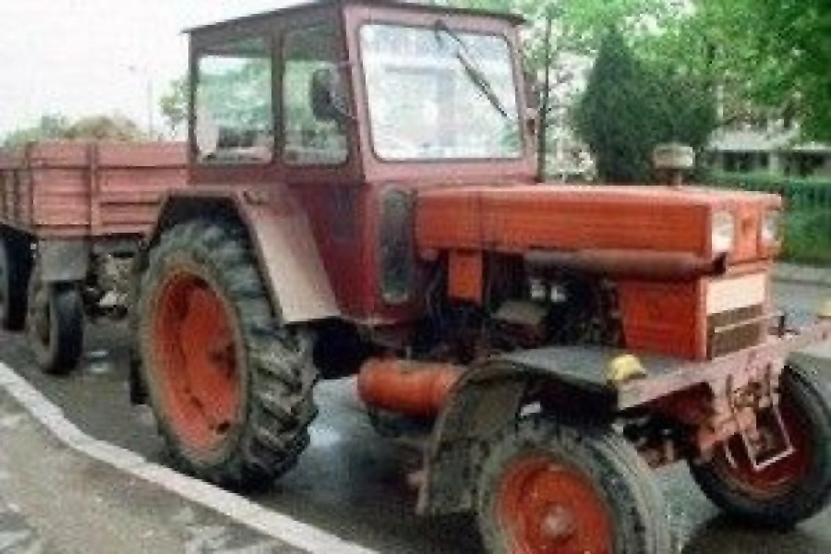 UN TRACTORIST FARA PERMIS, AUTORUL UNUI ACCIDENT LA BELIU