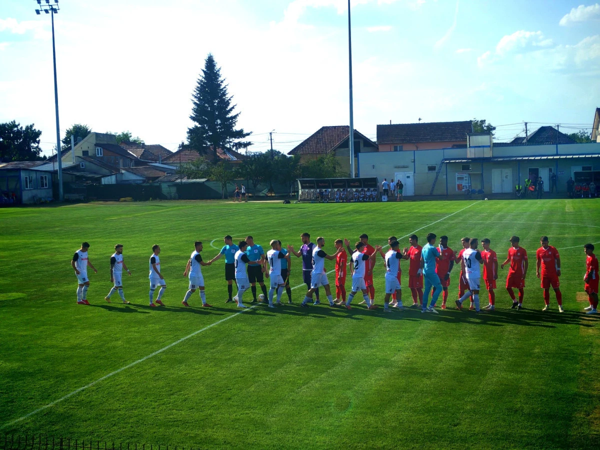 Unirea Sântana a câștigat și derby-ul arădean cu Viitorul și are punctaj maxim în „C7”!