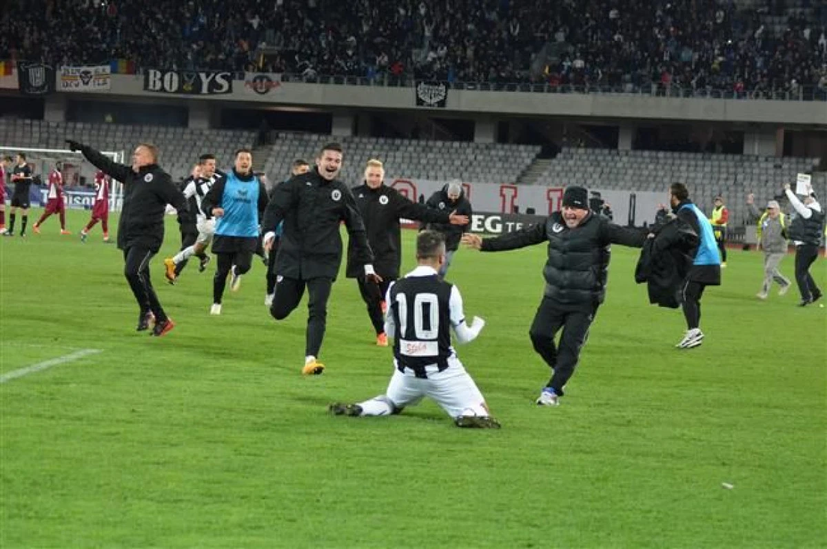 UNIVERSITATEA CLUJ S-A CALIFICAT, DUPA 50 DE ANI, IN FINALA CUPEI ROMANIEI