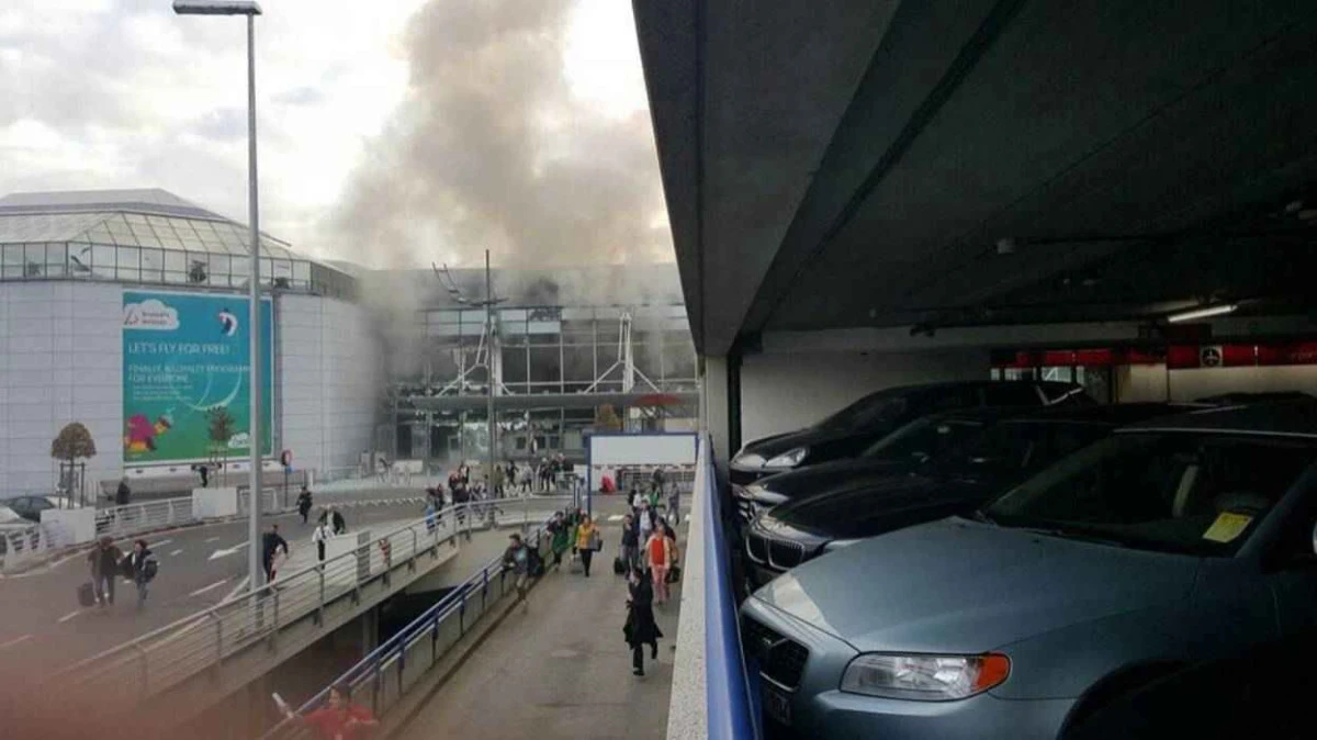 (UPDATE) EXPLOZII PE UN AEROPORT SI LA MAI MULTE STATII DE METROU DIN BRUXELLES. CEL PUTIN 34 DE PERSOANE AU MURIT