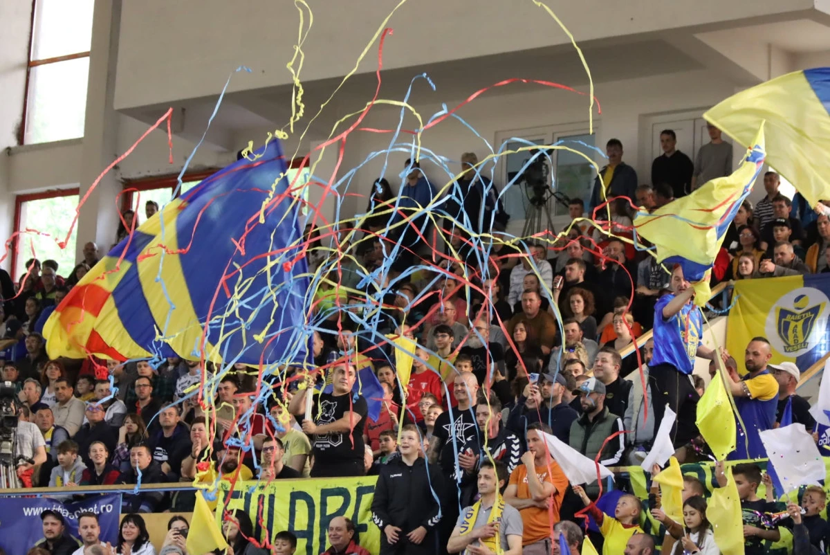 Urban: "Mergem să câştigăm campionatul la Sfântu Gheorghe!" Keys: "Dragi suporteri, vă iubim!"