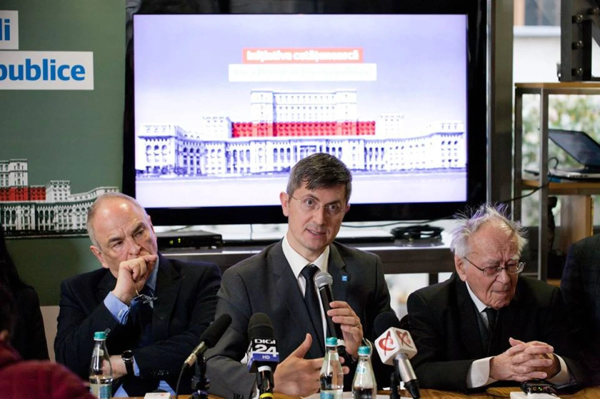 USR anunță crearea Grupului de inițiativă a campaniei “Fără penali în funcții publice”