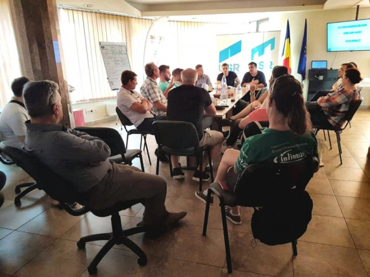 USR Arad a găzduit o dezbatere legată de handbalul arădean