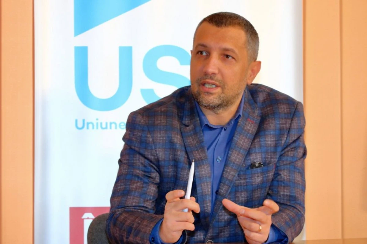 USR cere Ministrului Educației să ia măsuri cu privire la cele peste 100 de școli sanitare postliceale care au emis diplome fără acoperire