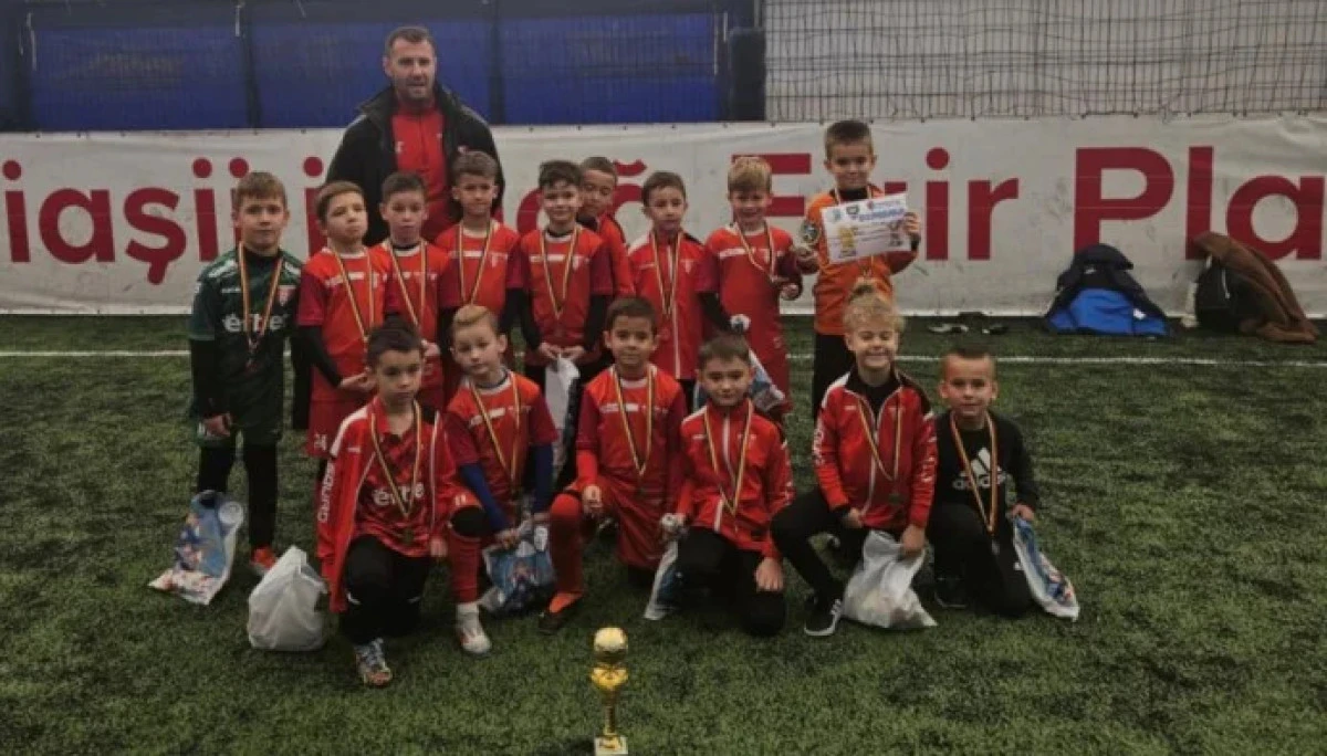 UTA 2017 a terminat a doua la Cupa Moș Crăciun - Luceafărul Drobeta