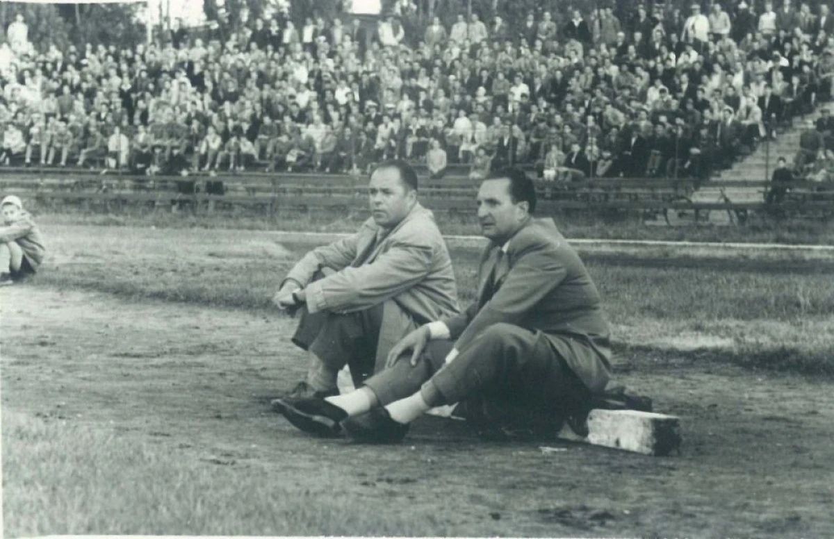 UTA 75: titlurile cinci şi şase, dar povestea continuă...(FOTO)