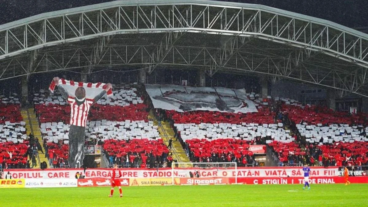 UTA a anunțat unde vor lua loc abonații pe stadionul „Iuliu Bodola”! Vezi prețul biletelor la meciul cu Rapid