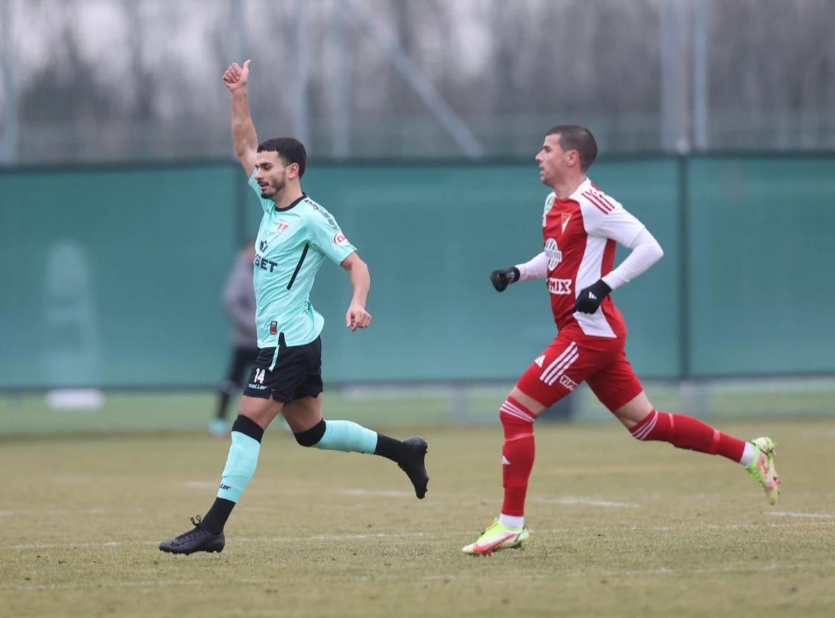 UTA a câștigat primul amical al iernii, 2-1 cu Debrecen! Zsori și Ghezali au semnat golurile victoriei (FOTO)