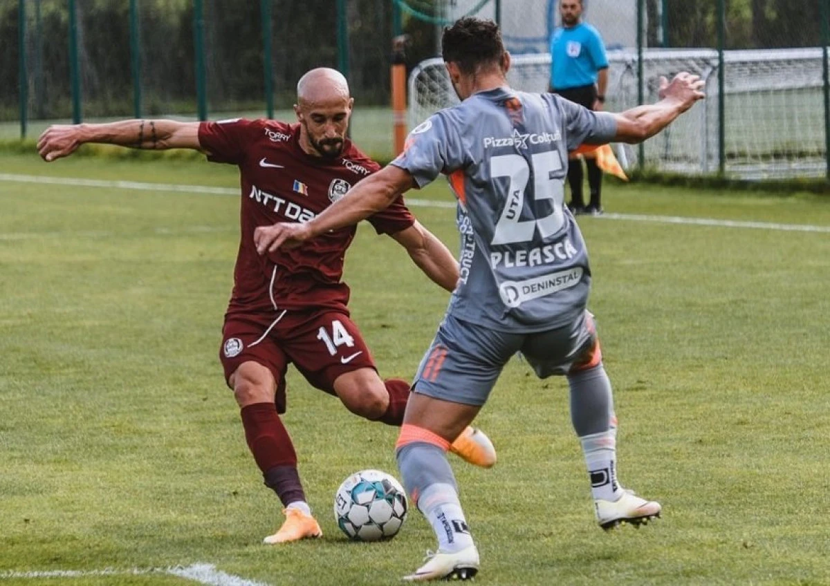 UTA a cedat cu 2-0 în amicalul de la Cluj, în compania campioanei CFR