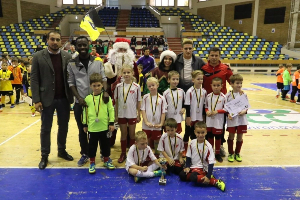 UTA a cucerit primele medalii la Cupa de Crăciun