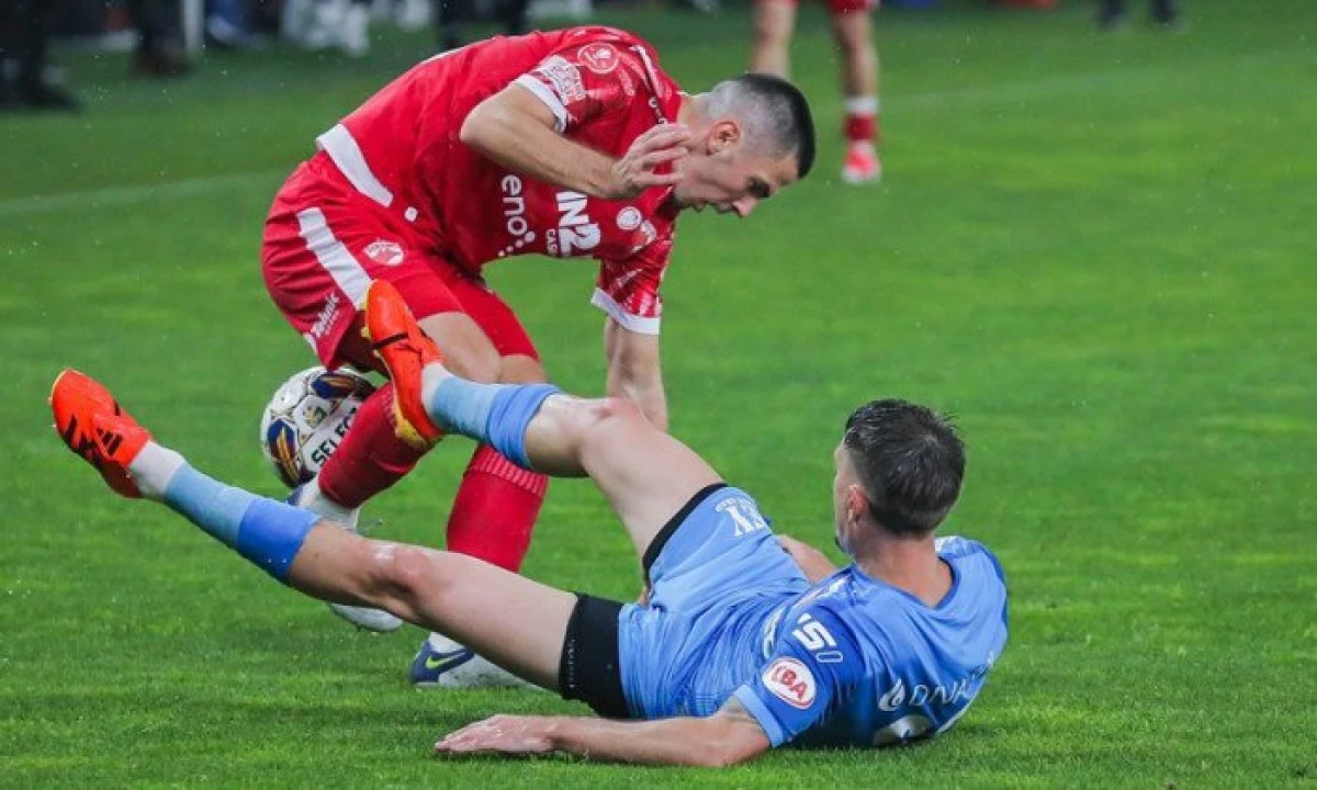 UTA a fost cuminte în fieful lui Dinamo și ”câinii roșii” prind miraculos barajul!