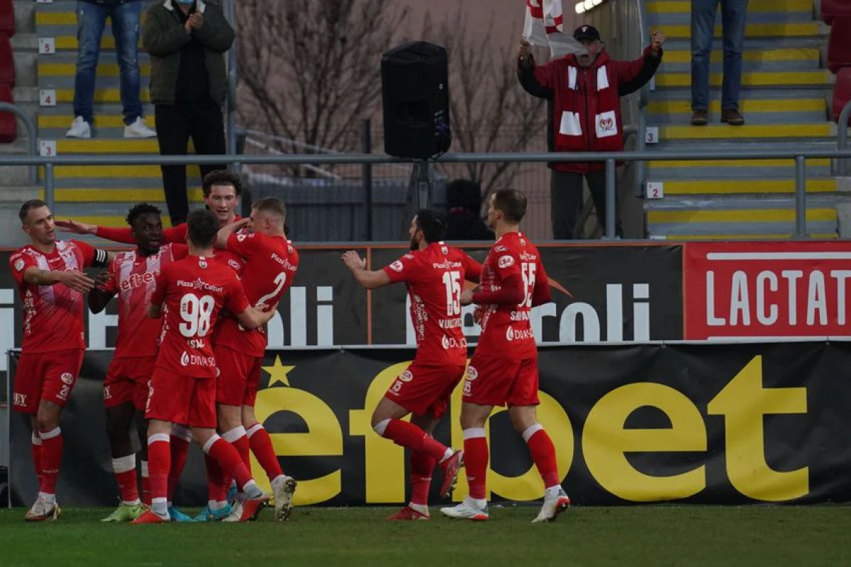 UTA a învins Mioveniul şi va începe play-out-ul Ligii 1 cu 20 de puncte!