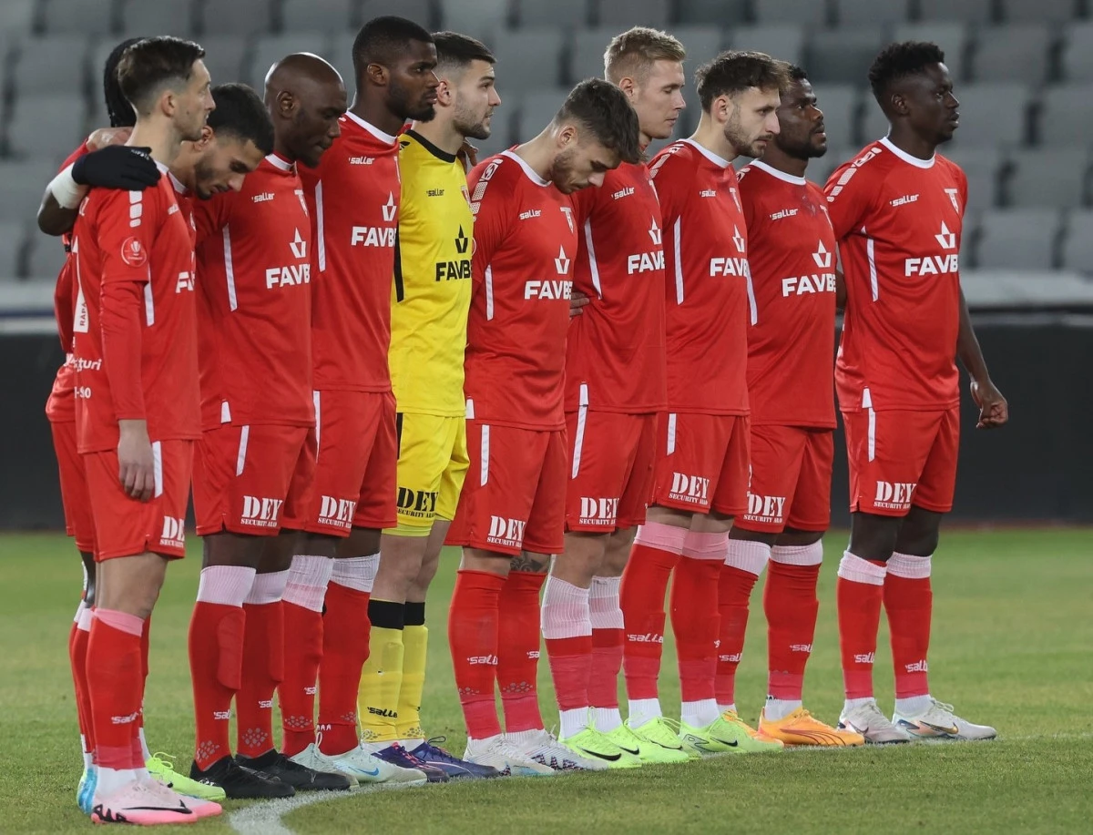 UTA a schimbat liderul din Superliga, iar FCSB urcă pe podium după victoria de la Galați