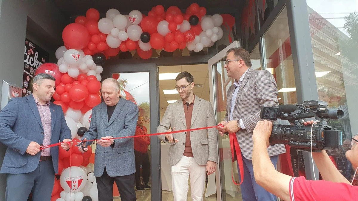 UTA are un nou fan shop, nepotul baronului Neuman și Flavius Domide au tăiat panglica inaugurării! (FOTO)
