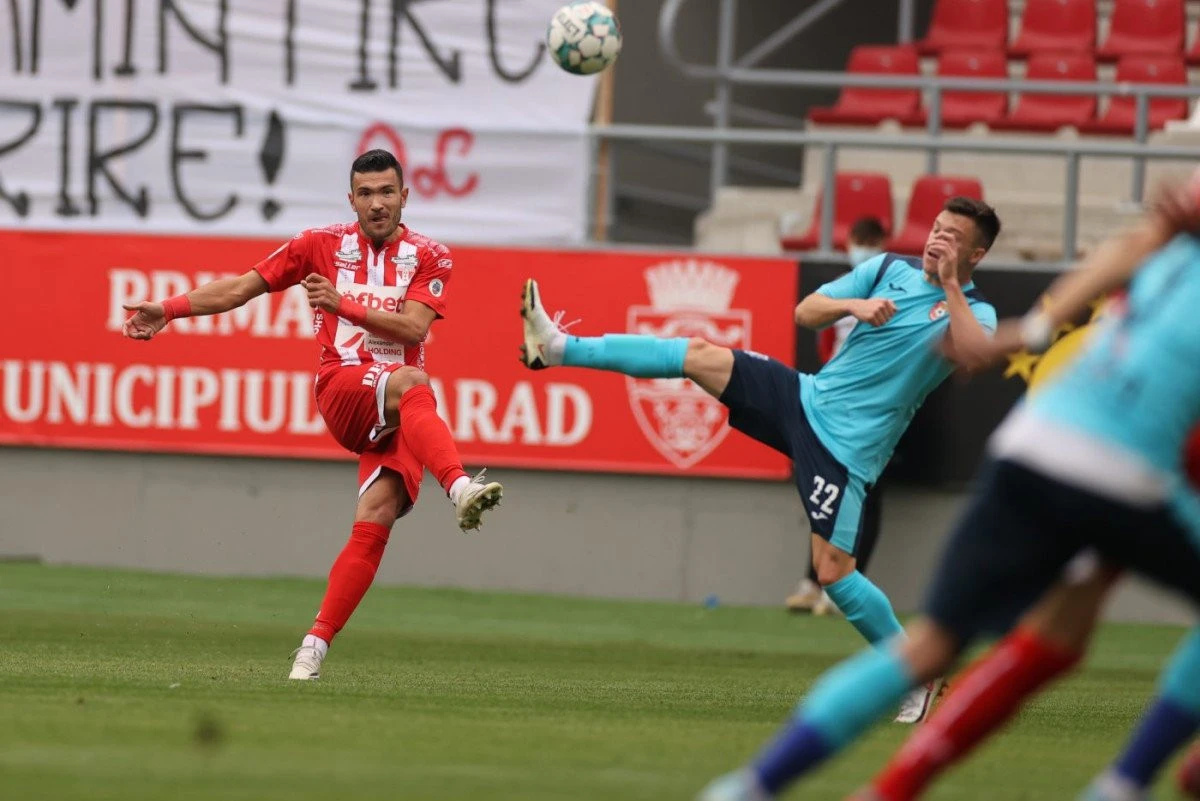 UTA - Chindia, meci de „care pe care” pentru evitarea barajului de menţinere în Liga 1!