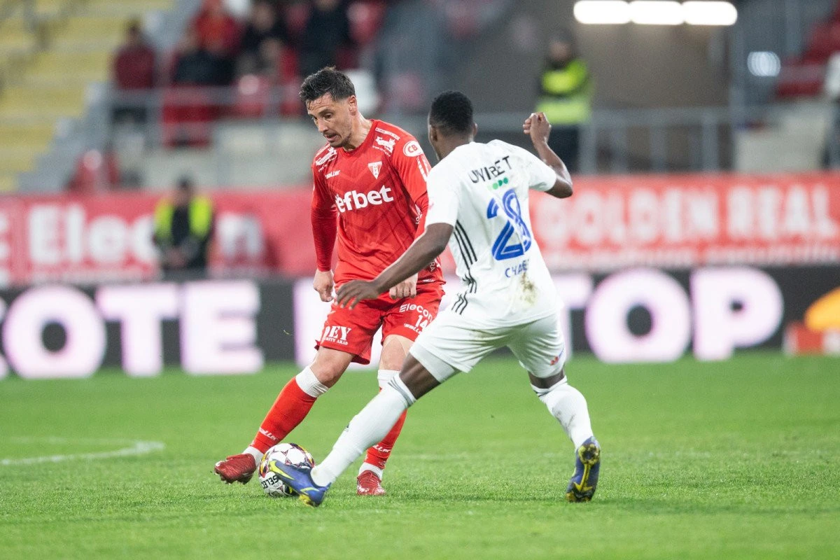 UTA este tot mai aproape de barajul de menținere în Superligă! Rezultate și clasament la zi