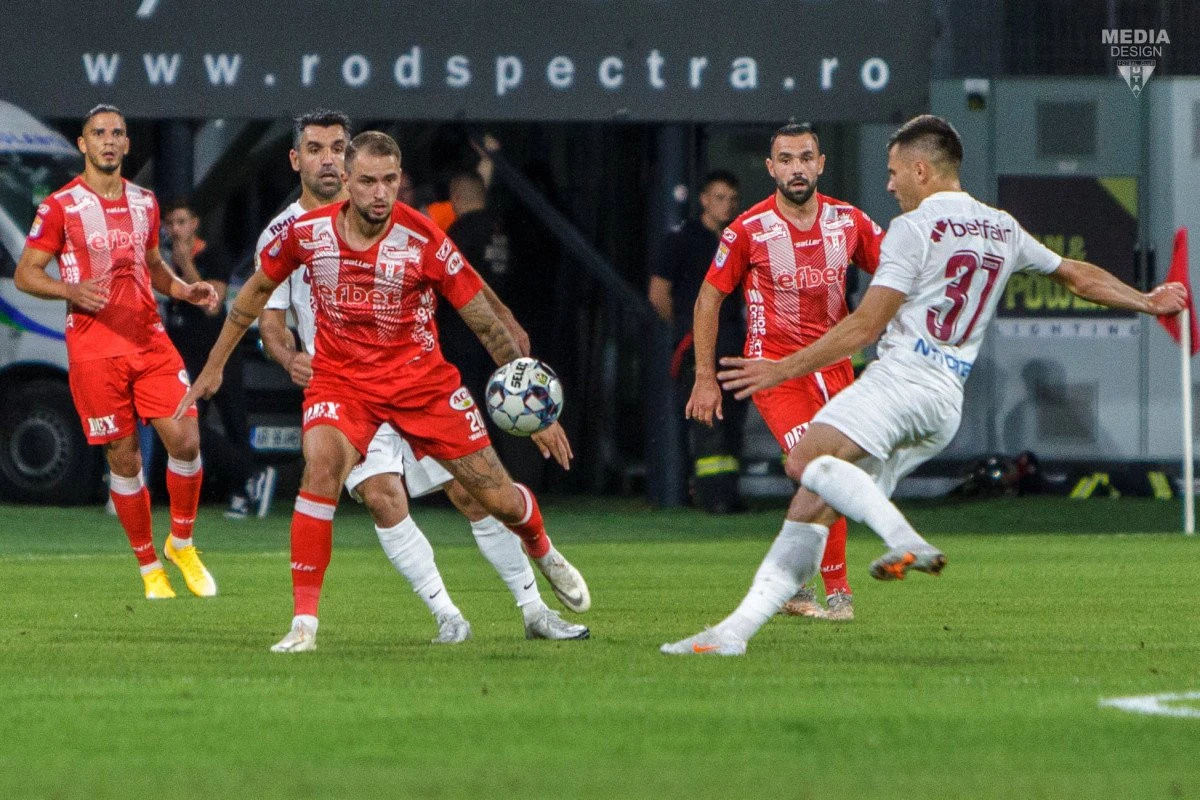 UTA iese din zona play-off a Ligii 1 după eşecul cu liderul. Farul lui Hagi urcă pe podium