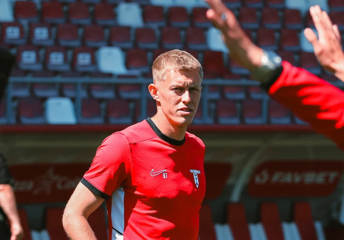 UTA îl împrumută pe Denis Hrezdac la Corvinul Hunedoara