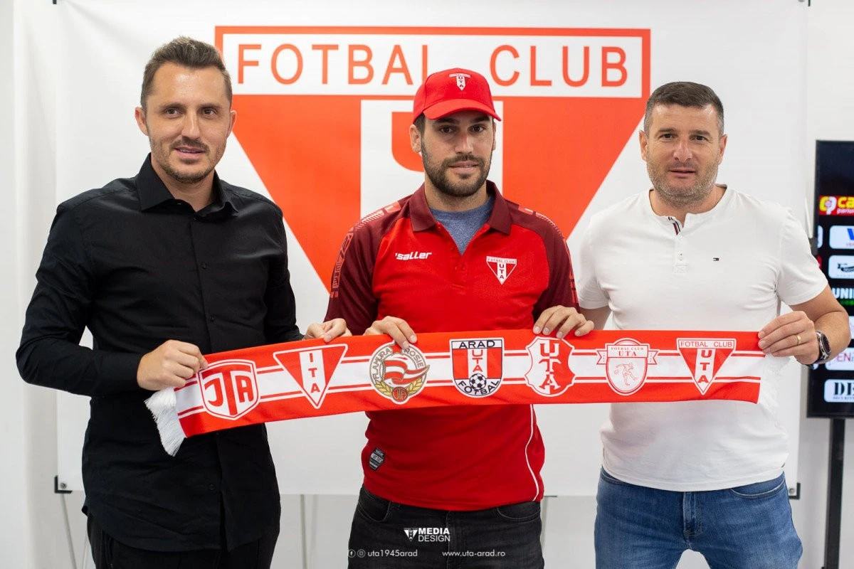 UTA l-a adus pe Passaglia, de la retrogradata Poli Iaşi. Buhăcianu a ajuns în Liga a II-a